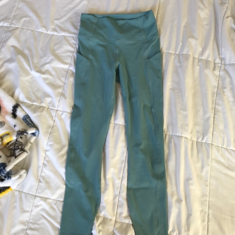 NWT FABLETICS OASIS HIGH-WAISTED 7/8 LEGGINGS